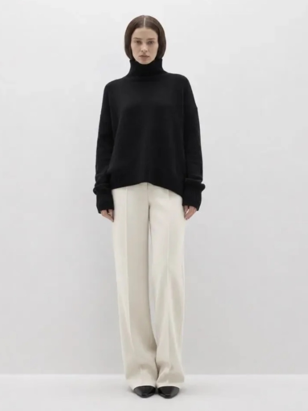Nakedcashmere Black Joslyn Turtleneck sweater, XL, GP1594 - Picture 2 of 8